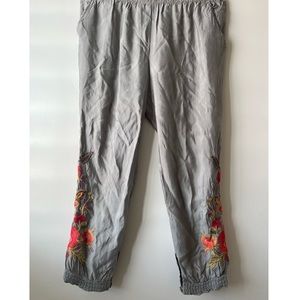 Johnny Was Violette Jogger